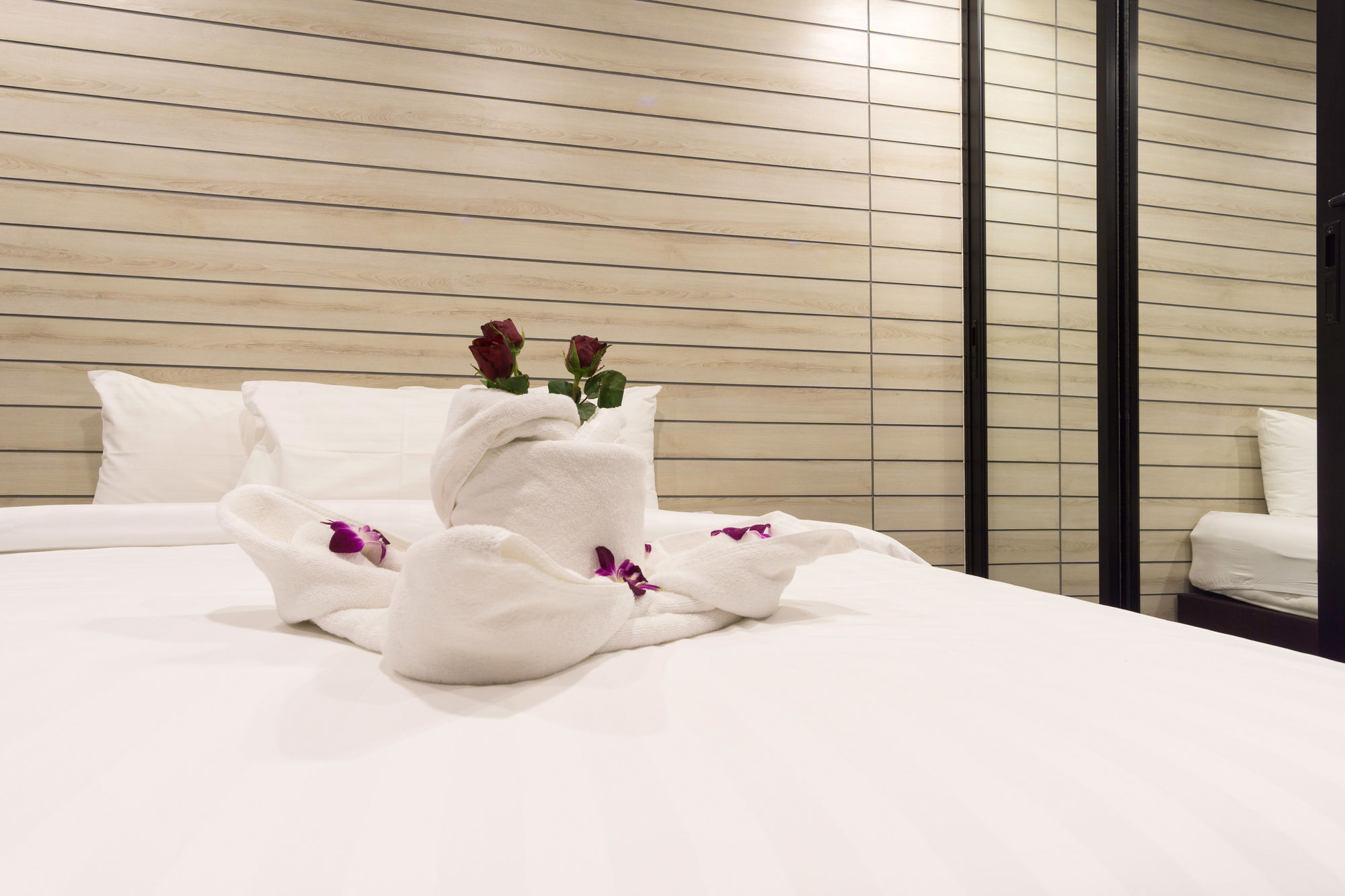 C Cha-Am Hotel Екстер'єр фото